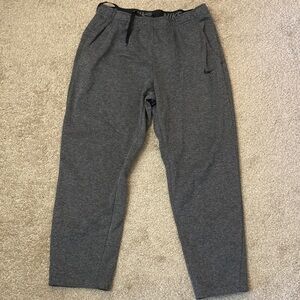 Nike Men's Gray Sweat Pant Joggers